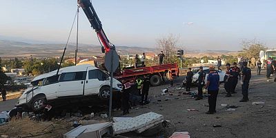 Gaziantep'te Kamyon Kazası: 6 Ölü, 17 Yaralı