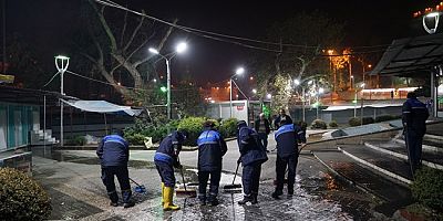 Büyükşehir’den Kapalı Çarşı ve Çevresinde Kapsamlı Temizlik