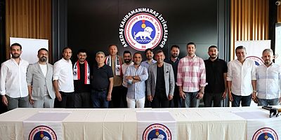 İSTİKLAL SPOR’DA TEKNİK PATRON AHMET TAŞYÜREK 