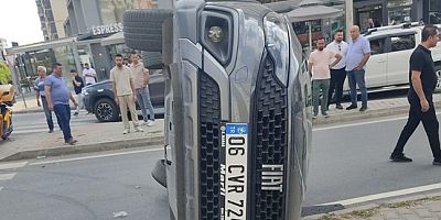 KAHRAMANMARAŞ’TA İKİ OTOMOBİL ÇARPIŞTI: 1 YARALI