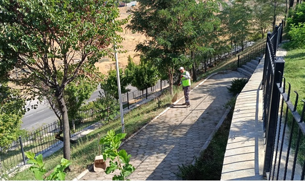 Dulkadiroğlu’nda Parklar Göz Dolduruyor: Yeşil Alanlara Titiz Bakım Dulkadiroğlu Belediyesi,