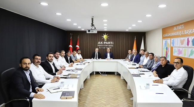 AK Parti Kahramanmaraş Teşkilatında İstişare Toplantısı ve Sertifika Töreni AK