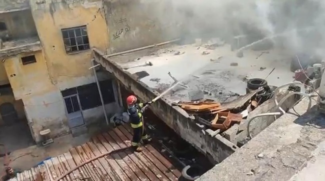 Kahramanmaraş’ta İşyerinde Yangın Paniğe Yol Açtı Kahramanmaraş’ın Dulkadiroğlu ilçesinde bir