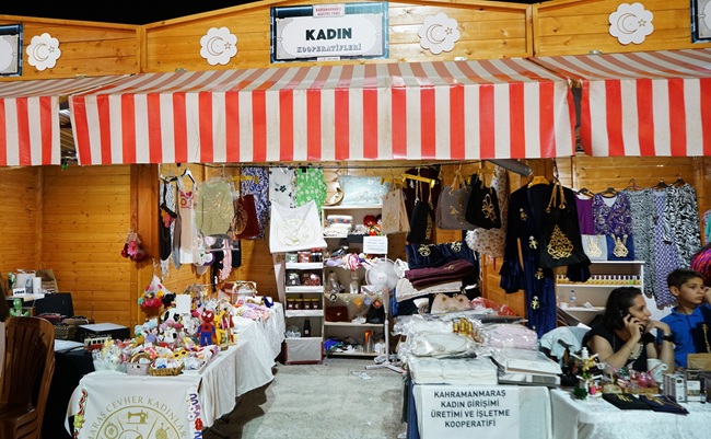 Kadınların El Emeği Ağustos Fuarı’nda Ekonomik Değere Dönüşüyor Kahramanmaraş Büyükşehir