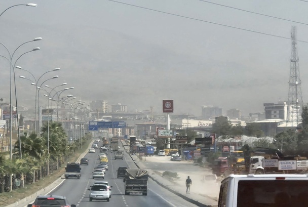 Kahramanmaraş’ta Toz Bulutu Hayatı Olumsuz Etkiliyor Kahramanmaraş’ta son günlerde etkisini
