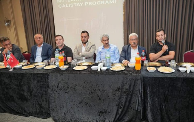 Müteahhitler Birliği’nden Yapılaşmaya Yönelik Stratejik Çalıştay Kahramanmaraş Müteahhitler Birliği tarafından