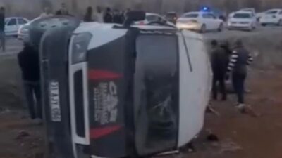 Kahramanmaraş’ın Göksun ilçesinde inşaat işçilerini taşıyan minibüsün şarampole devrilmesi sonucu