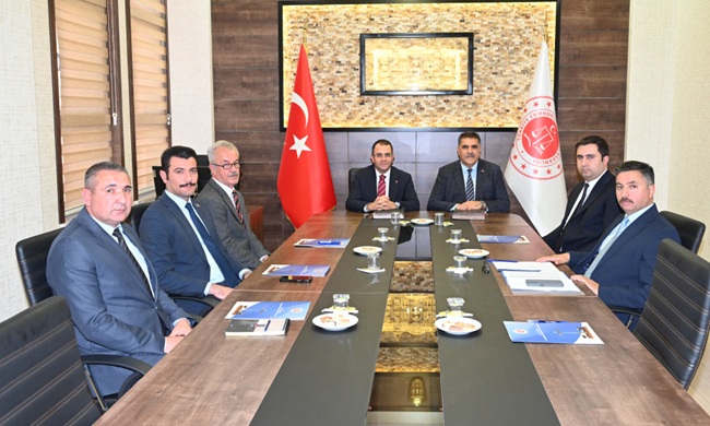 ‘Türkoğlu Güzelleşiyor, Hükümlüler Özgürlüğe Bir