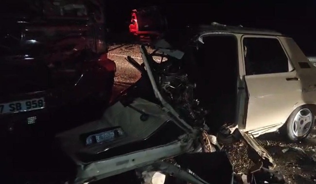 Kahramanmaraş’ta Feci Kazada Yaralanan İki Kişi Hastanede Hayatını Kaybetti Kahramanmaraş’ın