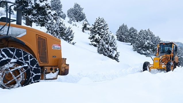 Büyükşehir, Karla Mücadeleyi Koordineli Şekilde Sürdürüyor Büyükşehir Belediyesi, şehir genelinde