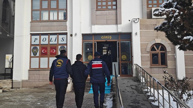 Kahramanmaraş’ta Jandarmadan Suçlulara Darbe: 94 Kişi Tutuklandı Kahramanmaraş’ta Jandarmadan Geniş