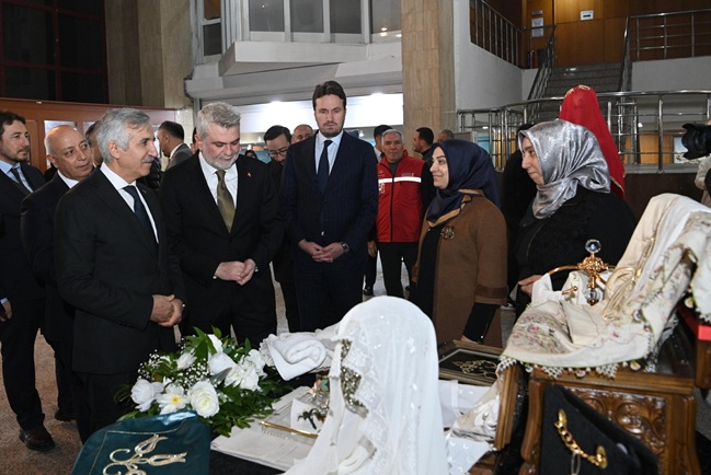 Kahraman Kadın Akademisi Tanıtıldı; Kadın Emeği ve Gücü Tek Çatı