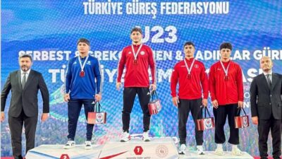 Büyükşehir’in Genç Pehlivanları Türkiye Şampiyonasına Damga Vurdu Büyükşehir Belediyesinin genç