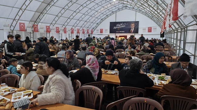 Birlik Sofraları, Geleneksel Gösteriler; Ramazan Coşkusu Üçüncü Günde de Zirvede