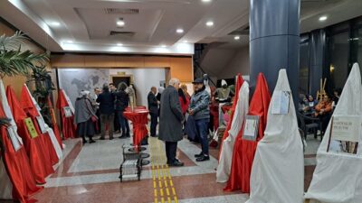 “BİR KARDEŞLİK HİKÂYESİ” SERGİSİNİN 2. GÖSTERİMİ KAHRAMANMARAŞ’TA SANATSEVERLERLE BULUŞTU Maraş