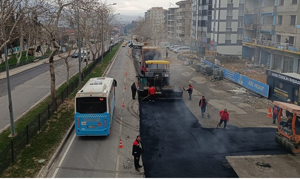 Büyükşehir, Üstyapı Çalışmalarını Aralıksız Sürdürüyor Kahramanmaraş Büyükşehir Belediyesi, şehir genelinde