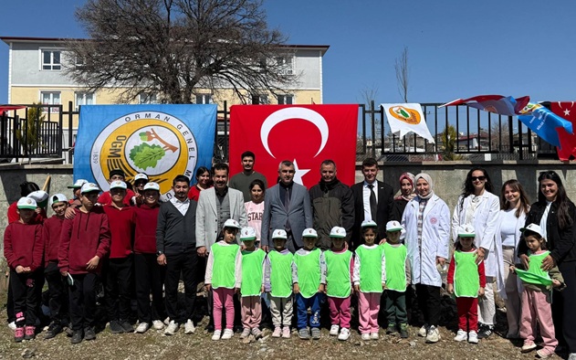 Pazarcık’ta düzenlenen “Geleceğe Nefes Oluyoruz”