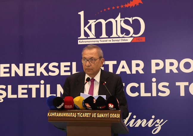 “KMTSO Meclis Başkanı Mehmet Hanefi Öksüz, genişletilmiş meclis toplantısında yaptığı