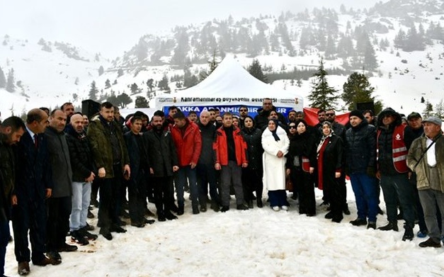 Büyük Birlik Partisi (BBP) Kurucu