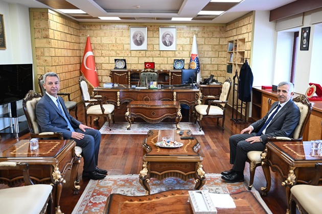 Kahramanmaraş Valisi Mükerrem Ünlüer, Kahramanmaraş