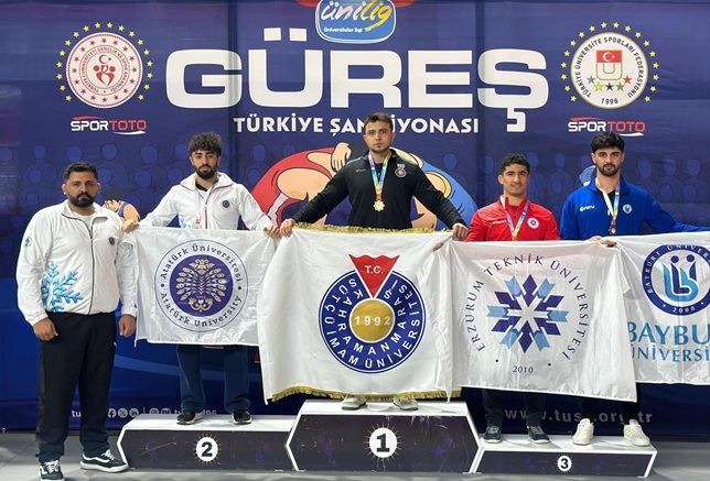 Burdur Mehmet Akif Ersoy Üniversitesi ev sahipliğinde düzenlenen ÜNİLİG Güreş