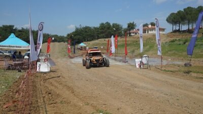 Baja Şampiyonası’nın İlk Ayağı Tamamlandı; Sporcular Kupalarına Kavuştu Büyükşehir Belediyesi