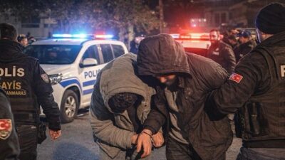 Kahramanmaraş’ta bir aracın çalınmasına ilişkin yürütülen çalışmalar kapsamında 2 şüpheli