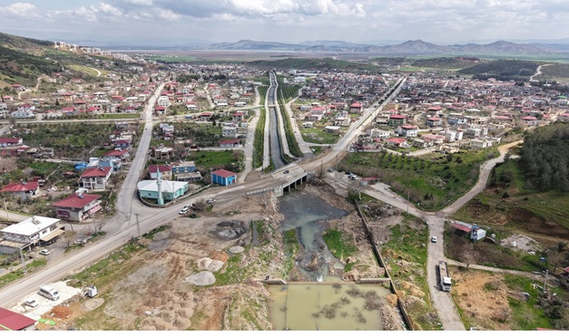 Büyükşehir, 10 Milyonluk Yatırımla Şekeroba’nın Yeni Köprüsünü Hizmete Sundu Büyükşehir