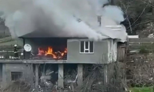 Kahramanmaraş’ın Andırın ilçesinde çıkan ev