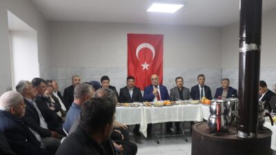 Başkan Mehmet Akpınar, vatandaşların talep ve önerilerini yerinde dinledi.