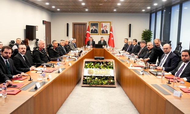 OKULLARDAKİ SALDIRILAR SONRASI GÜVENLİK ZİRVESİ: YENİ TEDBİRLER MASADA Kahramanmaraş ve