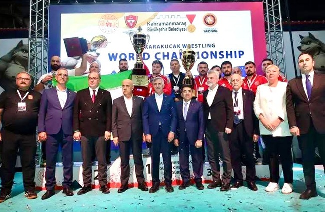 Geleneksel Güreşte Tarihi Adım: Sporculara