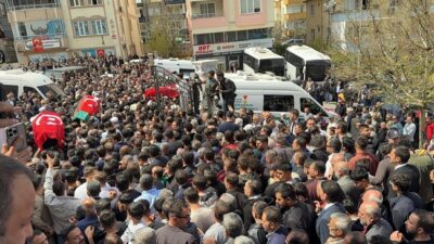 Kahramanmaraş’ta meydana gelen okul saldırısında yaşamını yitiren öğrenci ve öğretmenler,