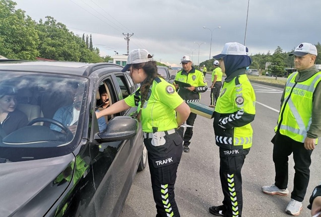 Kahramanmaraş’ta Kurban Bayramı dolayısıyla vatandaşların huzur ve güven içerisinde bayram