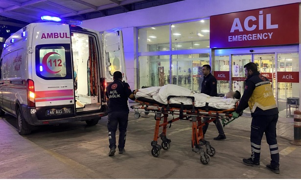 Kahramanmaraş’ta çıkan bıçaklı kavgada 26 yaşındaki Mehmet Nacar hayatını kaybetti.