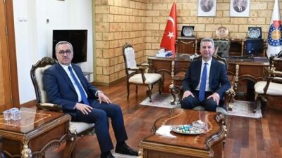 Hayrettin Güngör, Kahramanmaraş Sütçü İmam Üniversitesi Rektörü İbrahim Taner Okumuş’u