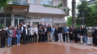 Büyükşehir Belediyesi öncülüğünde düzenlenen Sosyal Etki Maratonu’nda gençler; teknoloji, eğitim,