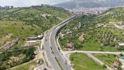 Büyükşehir Belediyesi, Onikişubat Sümbüllü Caddesi’nde gerçekleştirilecek güçlendirme ve yenileme çalışmaları