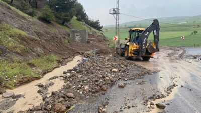DULKADİROĞLU BELEDİYESİ SELLE MÜCADELE ÇALIŞMALARI Kahramanmaraş’ın Dulkadiroğlu ilçesinde etkili olan