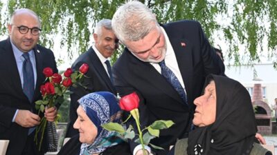 Kurban Bayramı’nın ilk günü Şehit Hakan Duyğal Huzurevi, Yaşlı Bakım