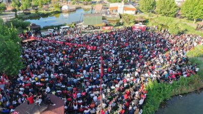 Milli Heyecan Dev Ekranda Yaşandı; Dünya Kupası Coşkusu Millet Bahçesine