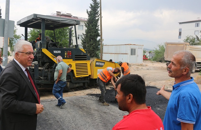 Pazarcık Belediyesi ile Kahramanmaraş Büyükşehir Belediyesi iş birliğinde yürütülen sıcak