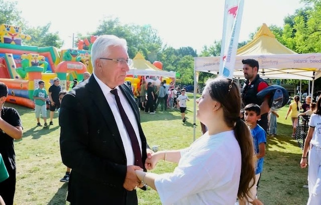 Pazarcık’ta Çocuk Festivali Coşkusu: Atatürk Parkı Bayram Yerine Döndü Pazarcık
