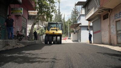 Büyükşehir Belediyesi, şehir tarihinin en büyük asfalt seferberliği kapsamında 15