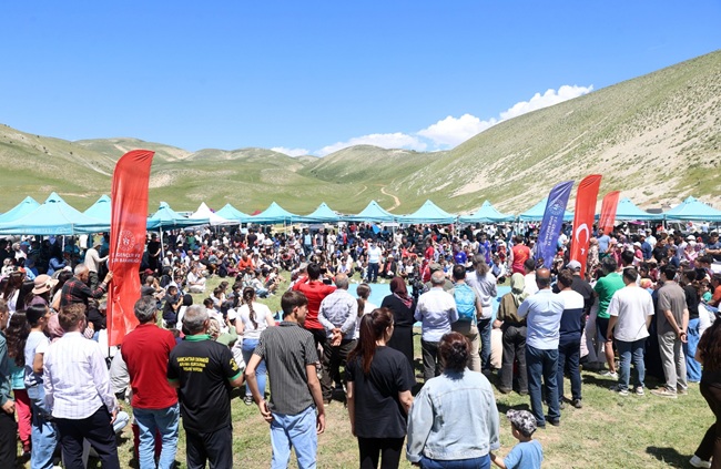 Kahramanmaraş Valiliği, Kahramanmaraş Büyükşehir Belediyesi,