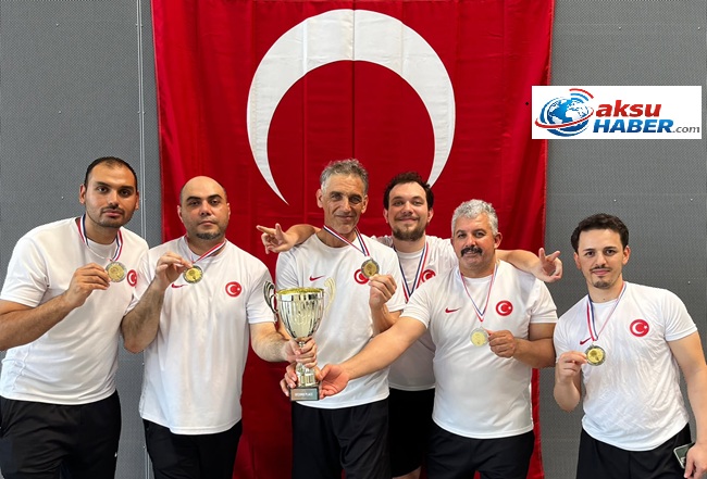 Türkiye Paravolley Milli Takımı Avrupa ikincisi olurken, kadroda yer alan
