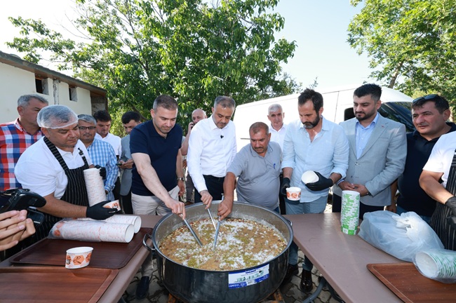 Onikişubat Belediyesi, Muharrem ayı geleneklerini yaşatmak ve kırsal mahallelerdeki vatandaşlarla