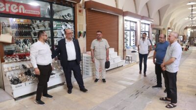 BAŞKAN AKPINAR, RESTORASYONU TAMAMLANAN TARİHÎ KAPALI ÇARŞIDA ESNAFLA BULUŞTU Dulkadiroğlu