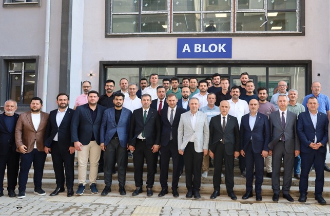 Kahramanmaraş’ta gençlik yatırımları hız kesmeden sürüyor. Hizmete açılan İstiklal Yurdu