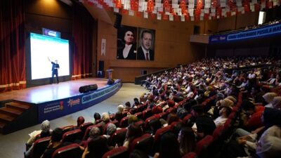 Büyükşehir Belediyesi, KPSS’ye hazırlanan gençlere destek olmak amacıyla Pusula Maraş